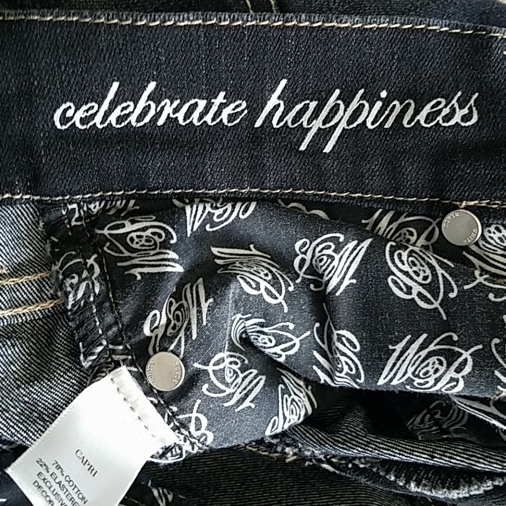 White House Black Market Noir Black Capri Jeans Size 2 - Picture 8 of 8